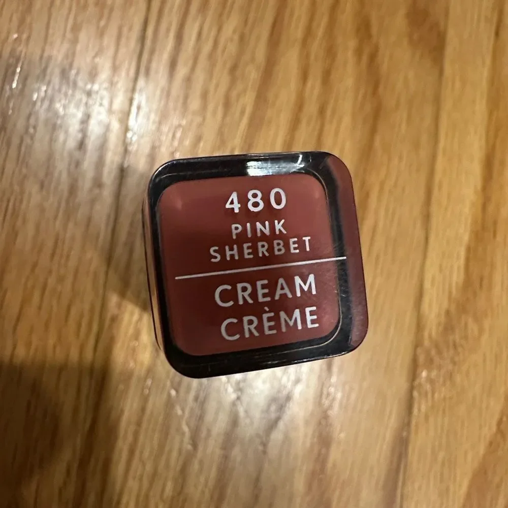 Cover girl exhibitionist pink sherbet lipstick